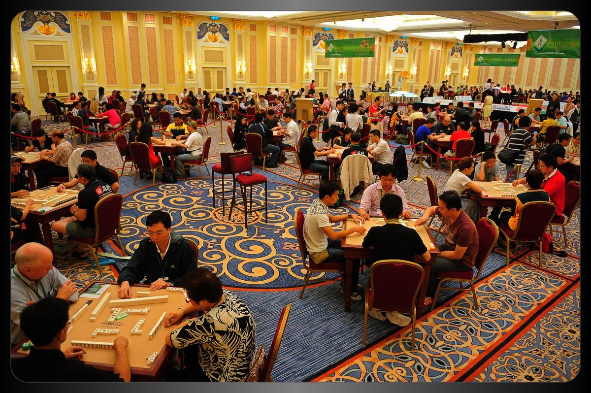 How Do Casino Tournaments Work?